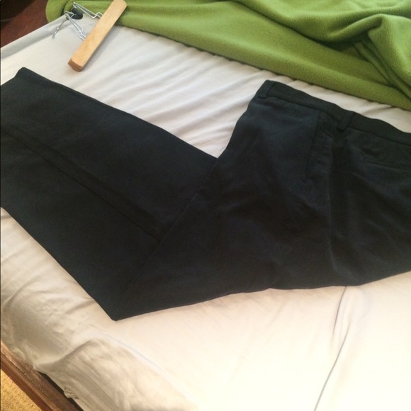 TOMMY BAHAMA CharcoalGrey SLACKS; Size 42 x 32; Like-New Cond. NEW $128; NOW $15 - Picture 5 of 16